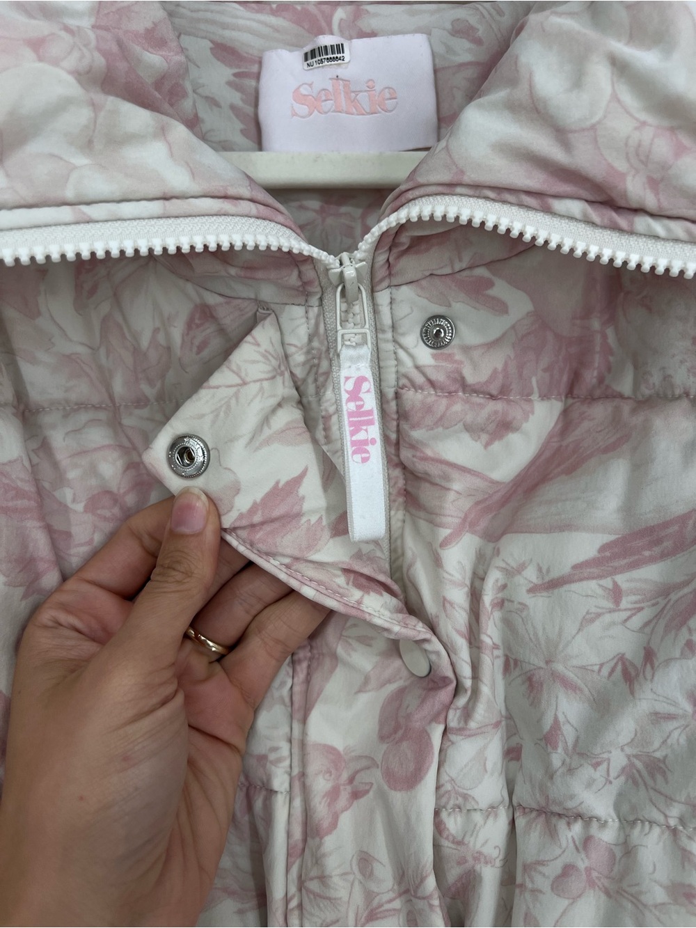 Selkie Pink & Cream Floral Cropped Bow Sleeve Coquette Puffer Jacket Coat M - Picture 7 of 8